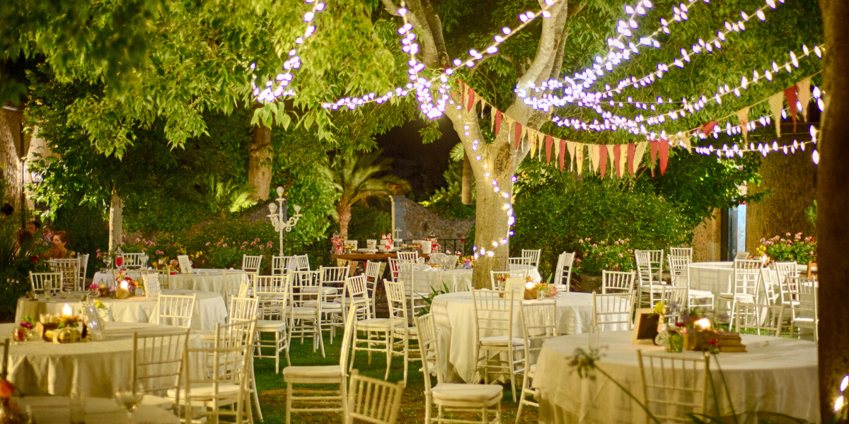 Operating a Party Rental Business in Four Seasons