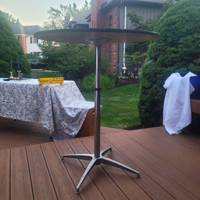 36'' Round Wood Cocktail Table