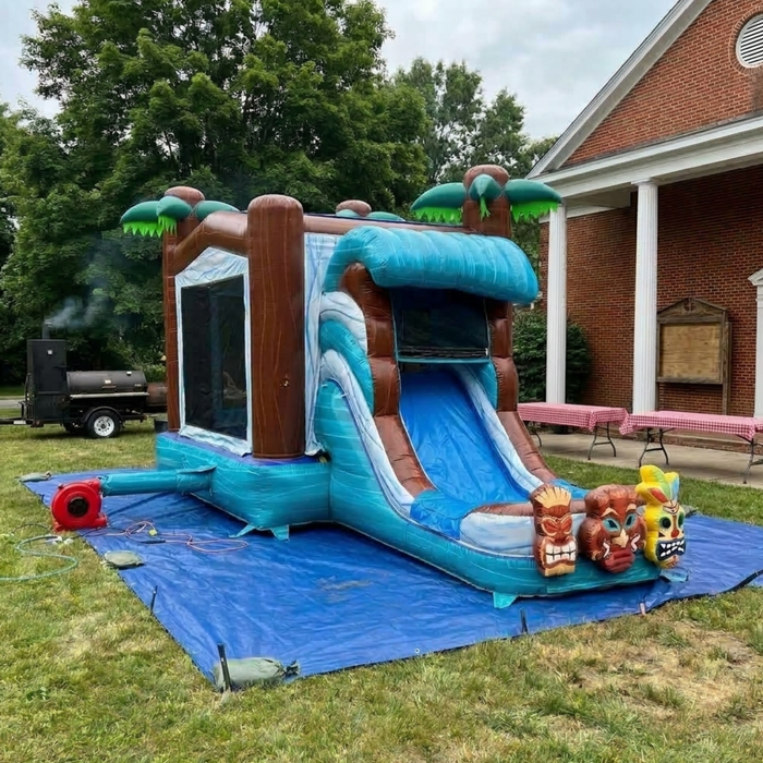 Hawaiian Punch Wet & Dry Bounce House Combo