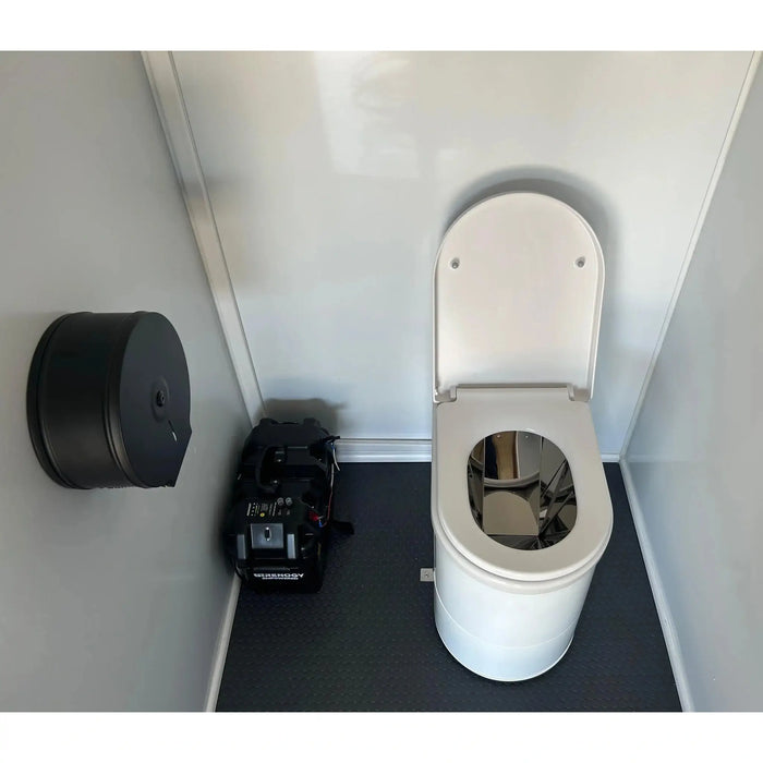 Portable Restroom with Waterless Incinerating Toilet